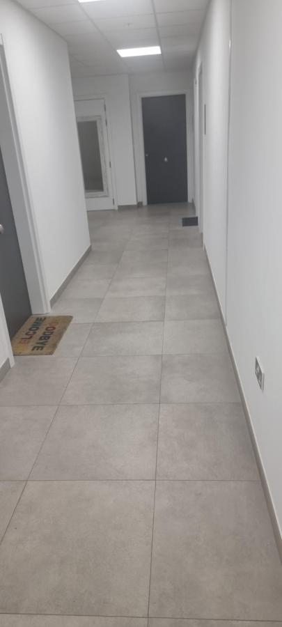 The Hub Gibraltar Apartment ภายนอก รูปภาพ